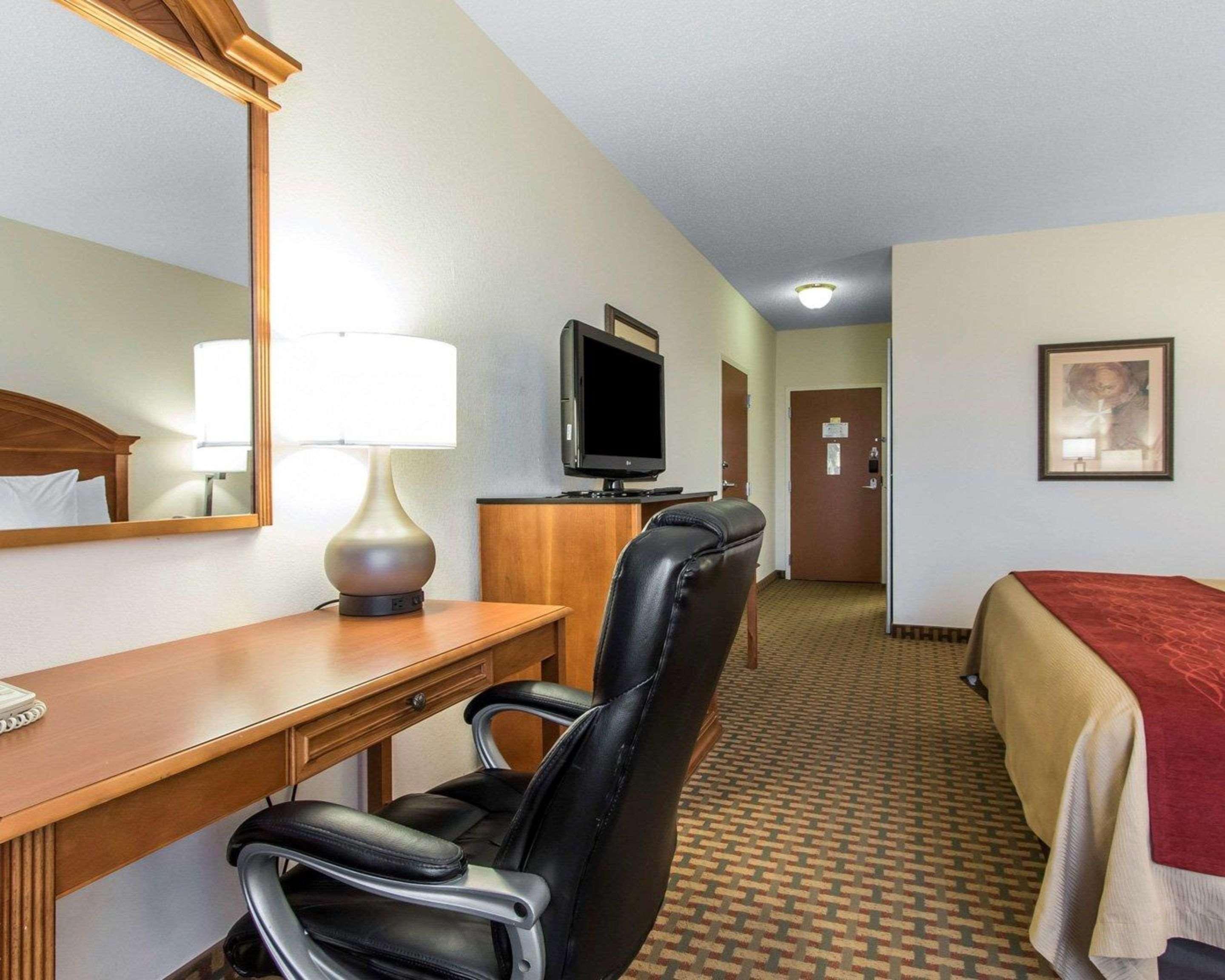 Garner Hotel Oklahoma City - Quail Springs By Ihg Buitenkant foto