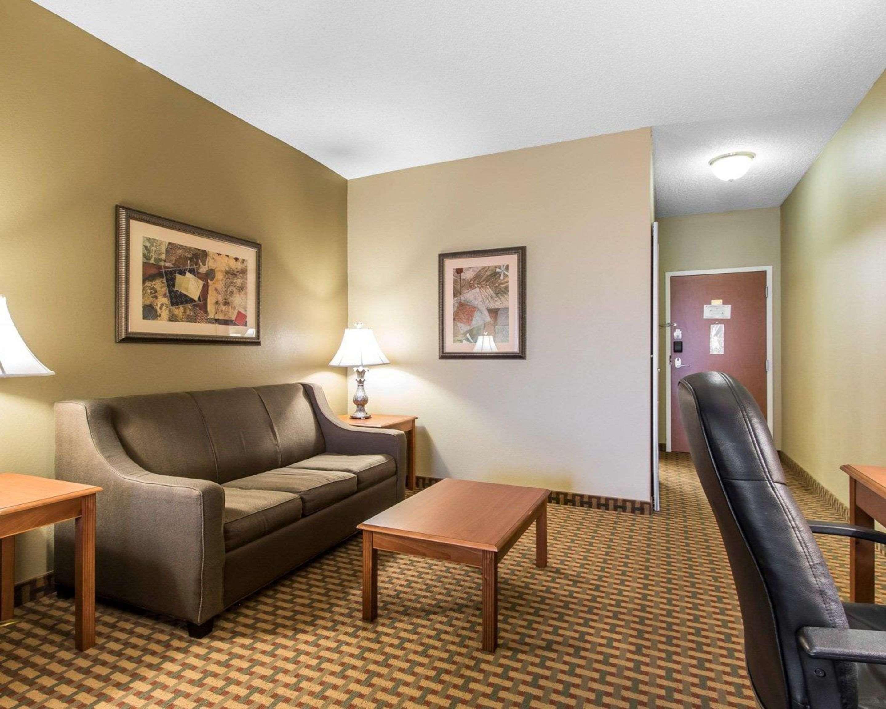 Garner Hotel Oklahoma City - Quail Springs By Ihg Buitenkant foto
