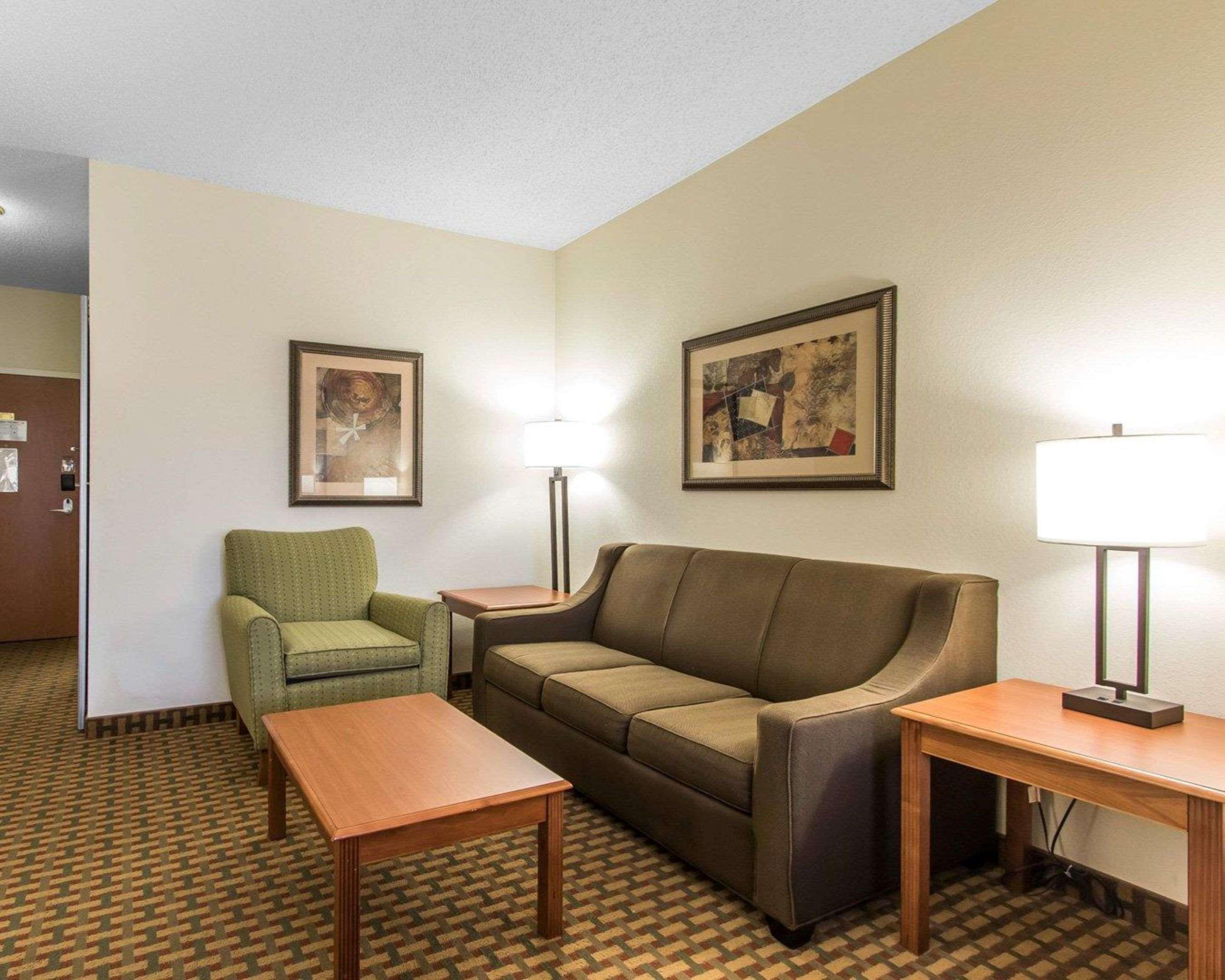 Garner Hotel Oklahoma City - Quail Springs By Ihg Buitenkant foto