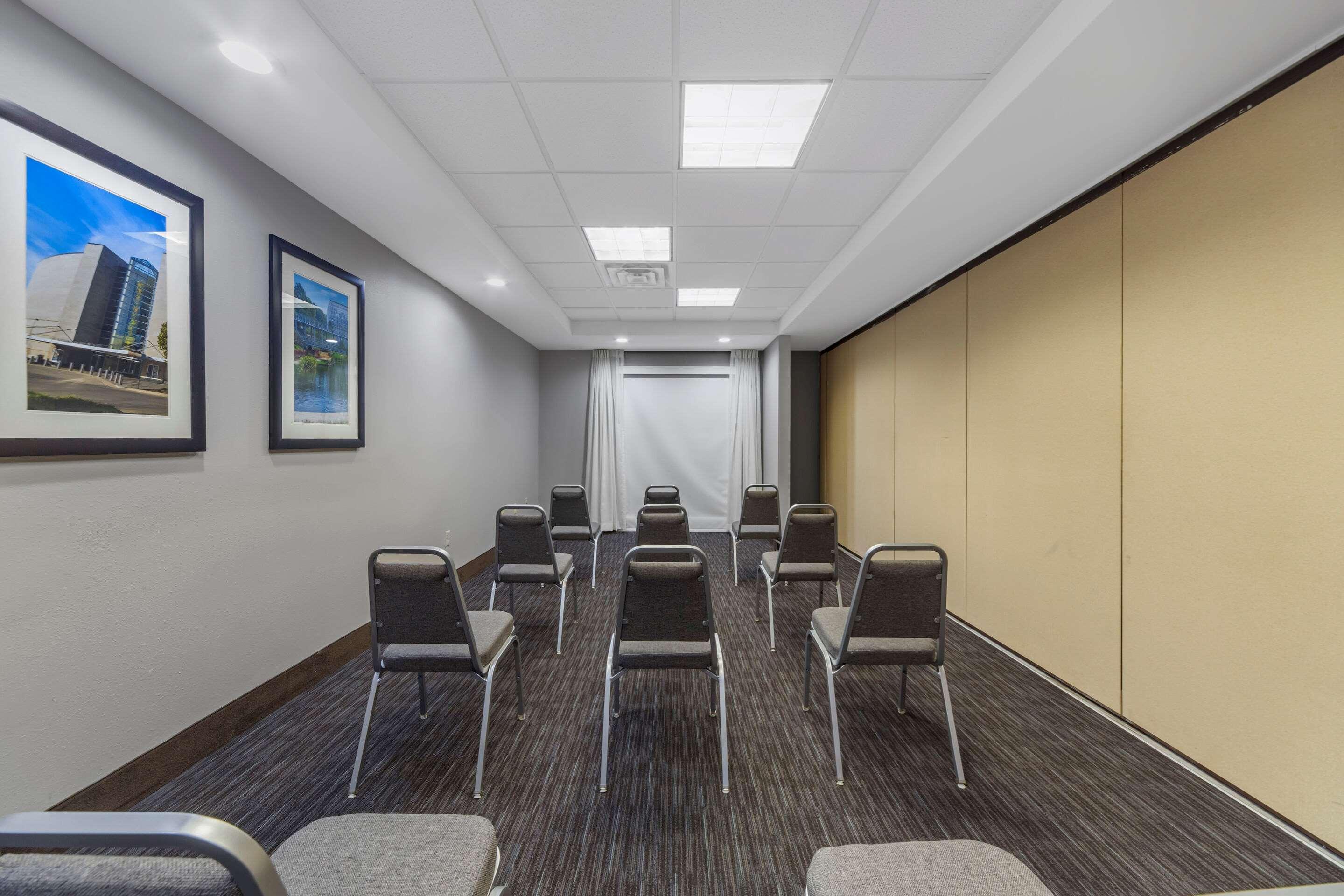 Garner Hotel Oklahoma City - Quail Springs By Ihg Buitenkant foto
